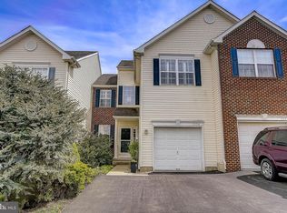 5154 Spring Ridge Dr E, Macungie, PA 18062
