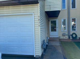 5436 Borgase Ln, Clay, NY 13041