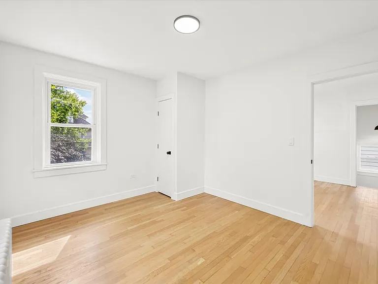 430 Cinnaminson Ave — Photo 31