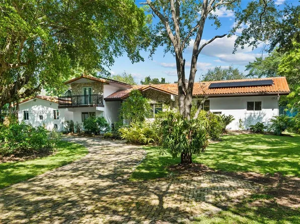 13005 SW 67th Ave, Pinecrest, FL 33156