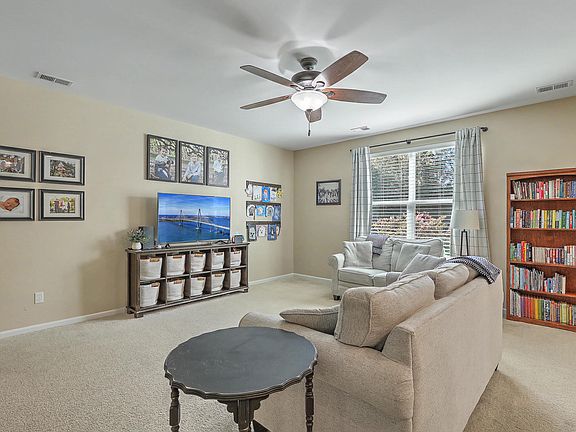 4th image of 113 Santino Ct