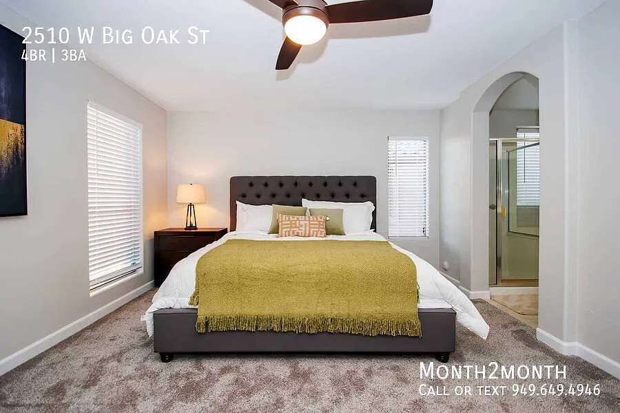 Estate on Big Oak St — Photo 3