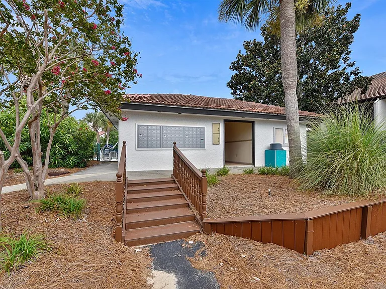 11222 Hutchison Blvd #ID1523347P — Photo 37