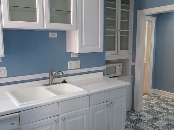 2nd image of 4273 Cleveland Ave #75/1E