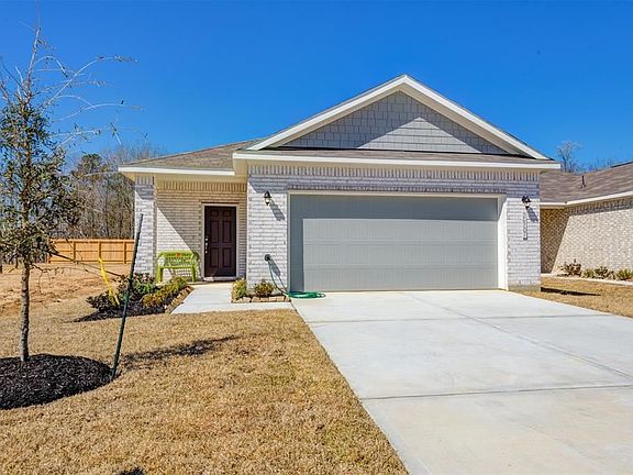 3rd image of 24707 Winema Woods Ln