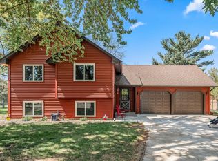 601 116th Ln NE, Blaine, MN 55434