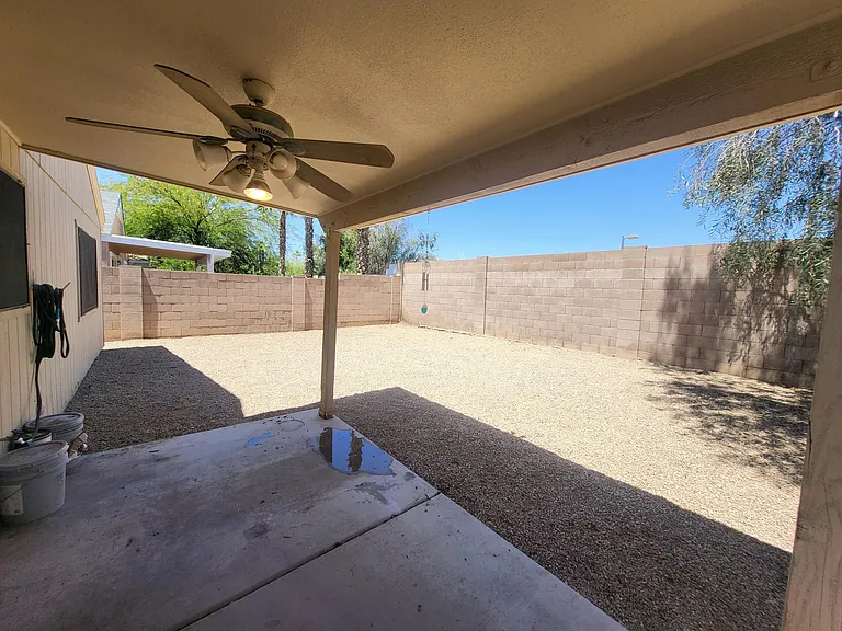 2874 W Muriel Dr — Photo 24