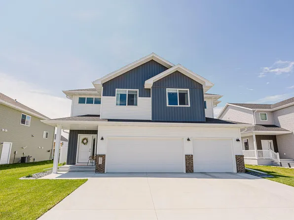 7351 28th St S, Fargo, ND 58104