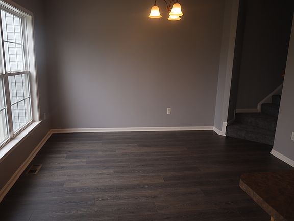 5th image of 10347 Lantern Ln