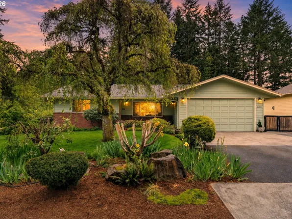 16612 SW Villa Rd, Sherwood, OR 97140