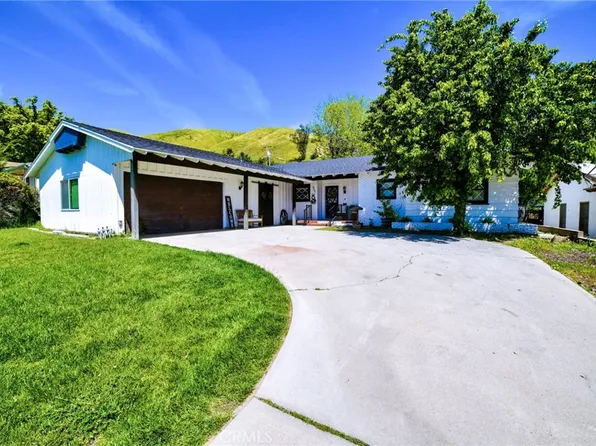 950 W Edgemont Dr, San Bernardino, CA 92405