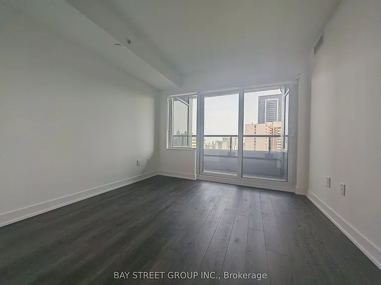 609 Sherbourne St #2211 — Photo 13