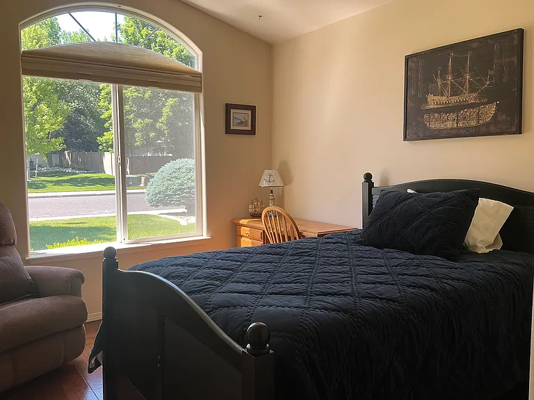 811 Canyon Park Ave — Photo 16