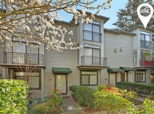 1628 California Ave SW APT C, Seattle, WA 98116