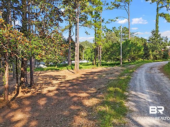 4th image of 4 S Bayou Dr