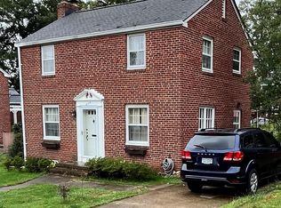 6130 11th Rd N, Arlington, VA 22205