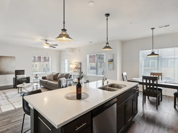 4946 Innovation Dr, Deforest, WI 53532