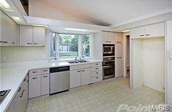 5th image of 86 River Bend Dr