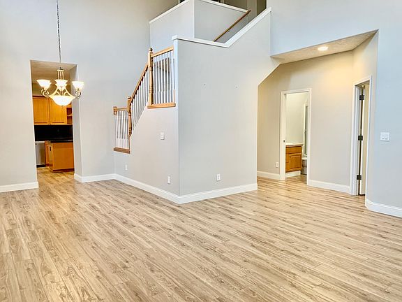 3rd image of 3508 SE 176th Ave