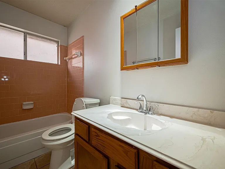 3007 Cloverdale Dr — Photo 12