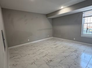 54 Holland St #B1, Newark, NJ 07103