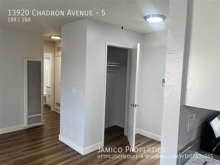 13920 Chadron Ave #5 — Photo 6