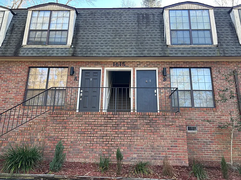 1615 Kay Ave #B — Photo 3