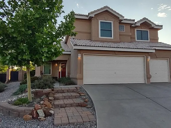 10401 Chaparro Dr NW, Albuquerque, NM 87114