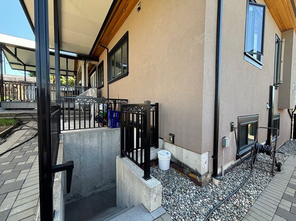 2 bedroom rental in Burnaby — photo 15