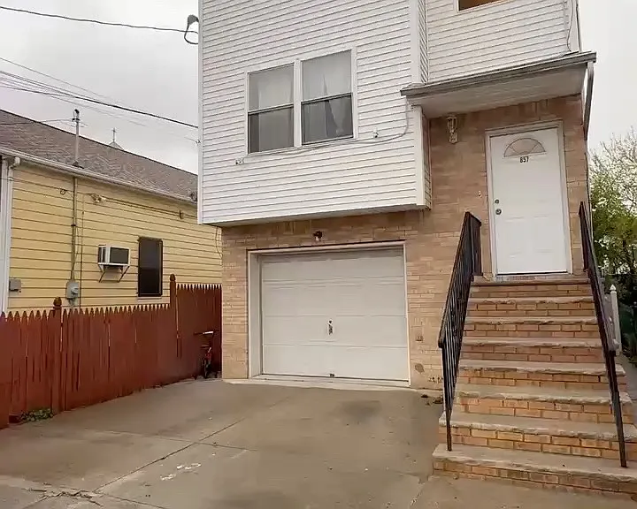 857 Martin St #1 — Photo 12