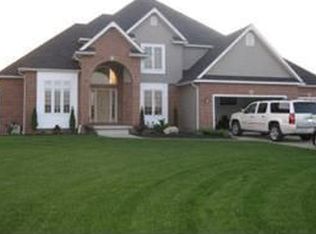 2003 Creekside Dr, Edinboro, PA 16412