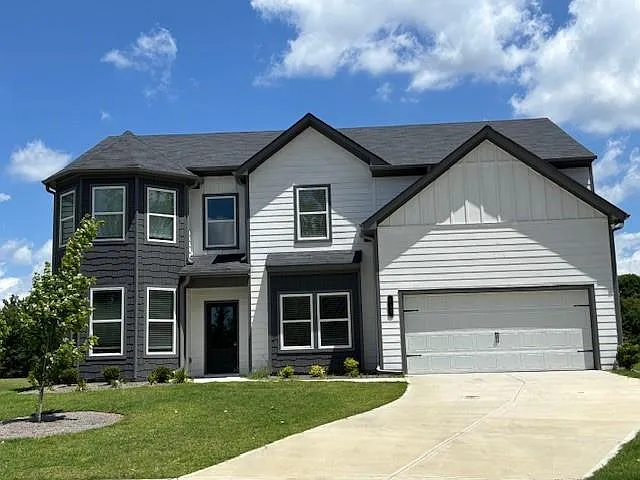 5 bed, 3.0 bath, 3100 sqft, $2,750 — Photo 1