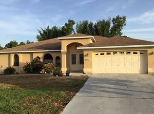 6172 Woodstone Dr, Naples, FL 34112