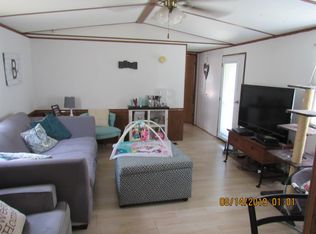 1050 Sheehy Rd, Mc Ewen, TN 37101