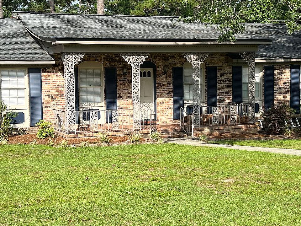2nd image of 2231 Greenoaks Rd