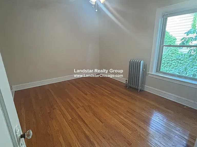 828 Reba Pl #3S — Photo 9