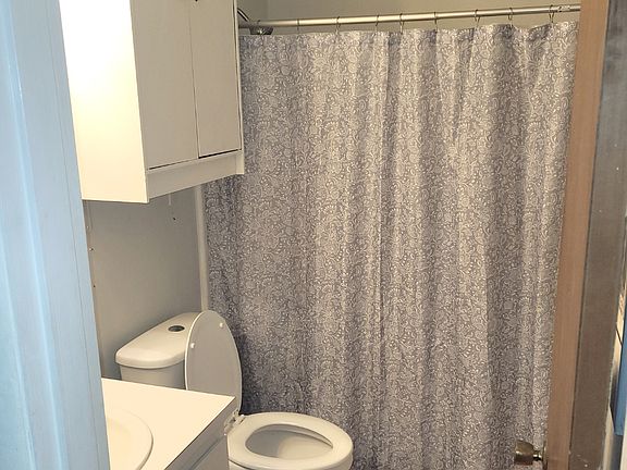 3rd image of 24 Dogwood St