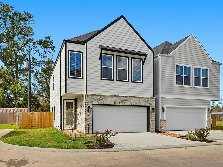 11303 Stonework Grove Ln — Photo 2