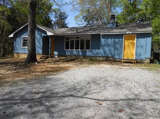 1300 Rosemont Dr, Gautier, MS 39553