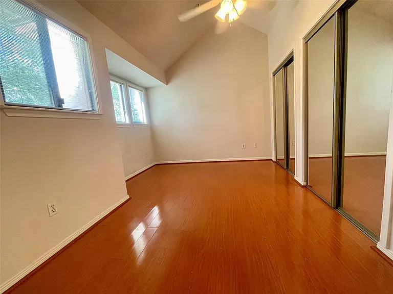 4144 SW Greystone Way #505 — Photo 20