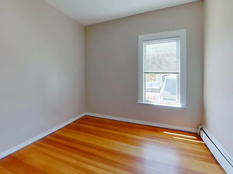 119 George St #3 — Photo 5