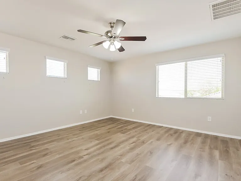 6851 W Leeward Cove Way — Photo 12