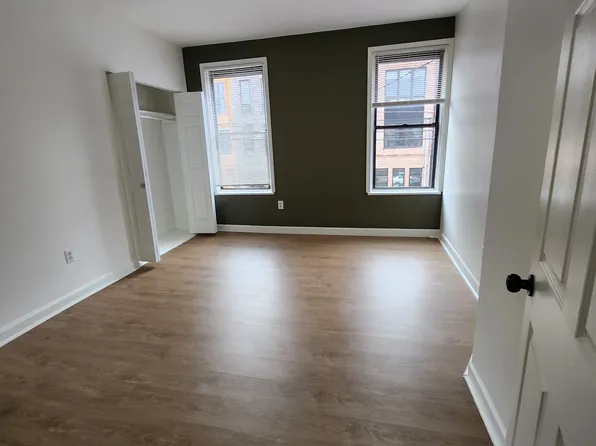 340 Palisade Avenue image 2 of 5