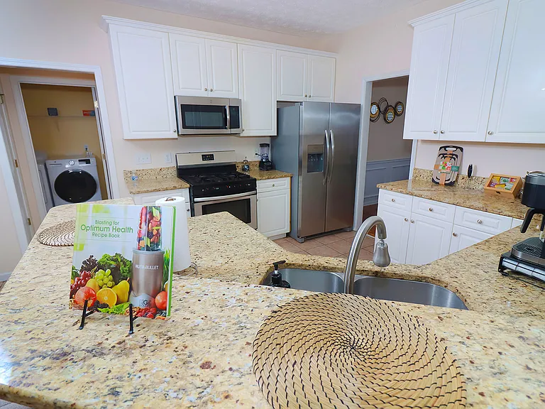 1784 Clayhill Ct SW — Photo 27