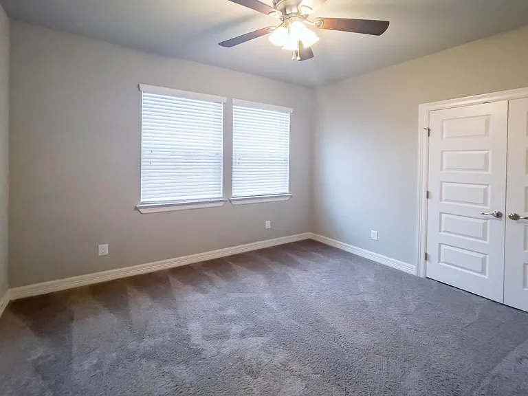 Guest / 2nd Bedroom