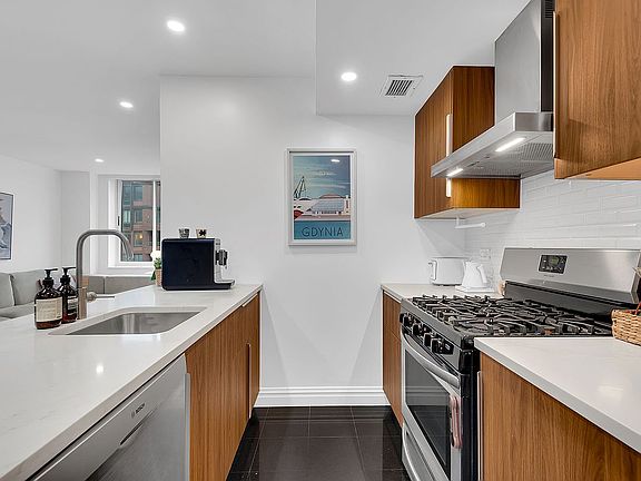 3rd image of 250 S End Ave APT 12G