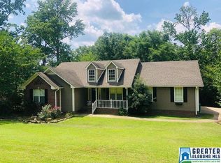 240 Lakeshore Cir, Oneonta, AL 35121