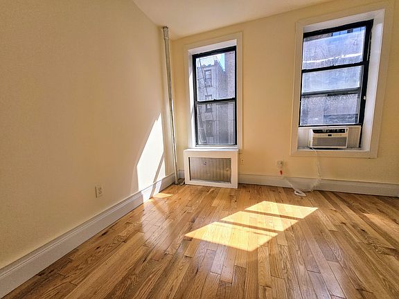 2nd image of 256 E 10th St #3Q
