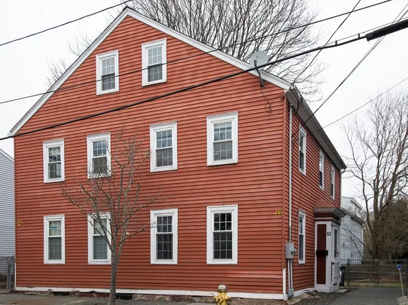 32-34 Northey St, Salem, MA 01970