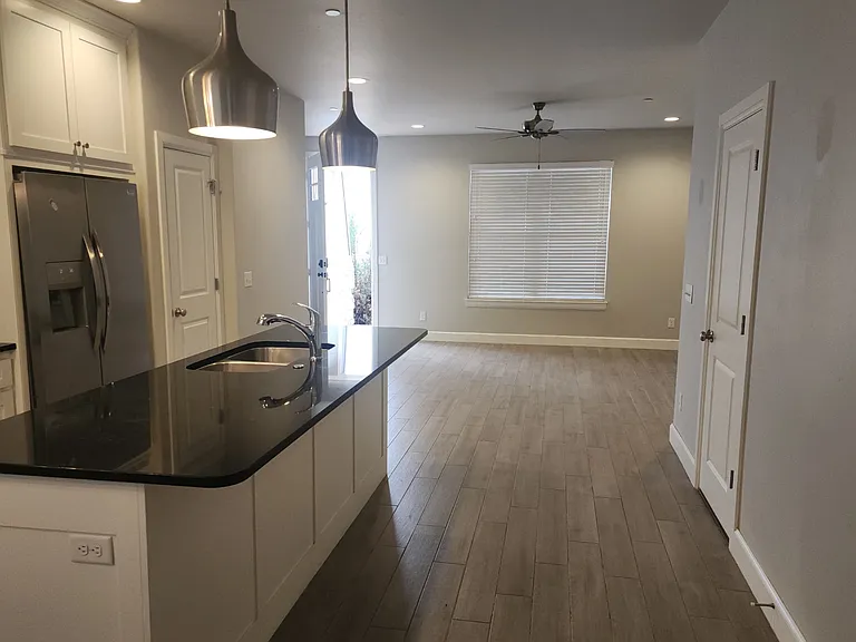 16124 N Western Ave #1 — Photo 8
